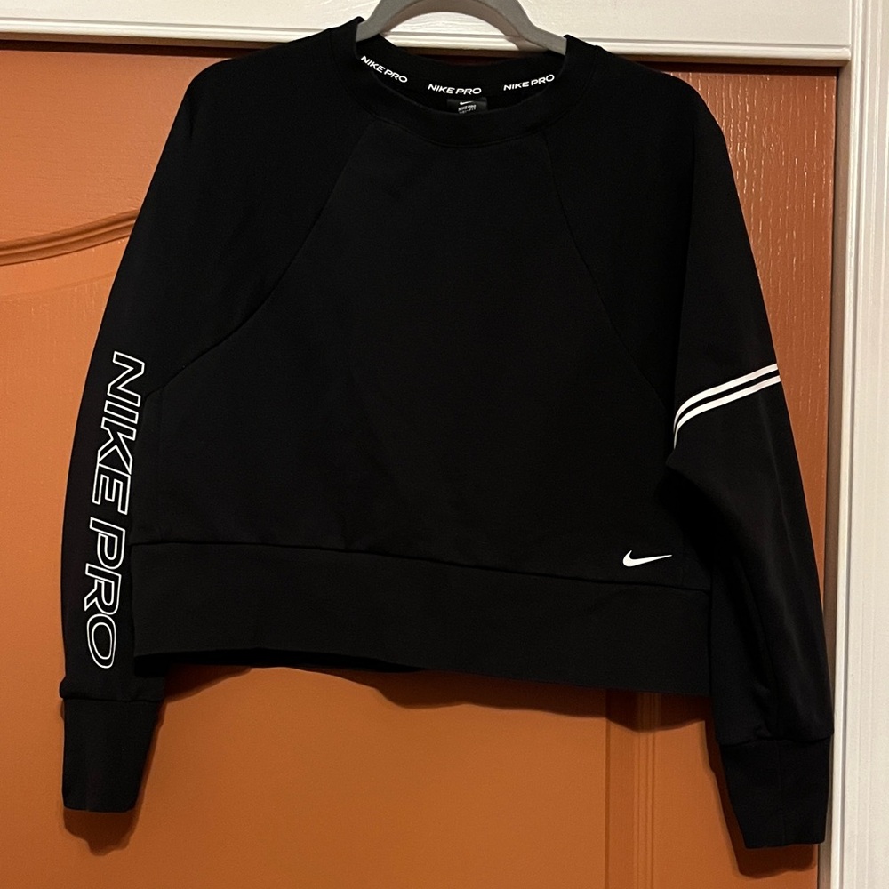 Nike Pro Women's Black Cropped Athletic Sweatshirt with White Accents